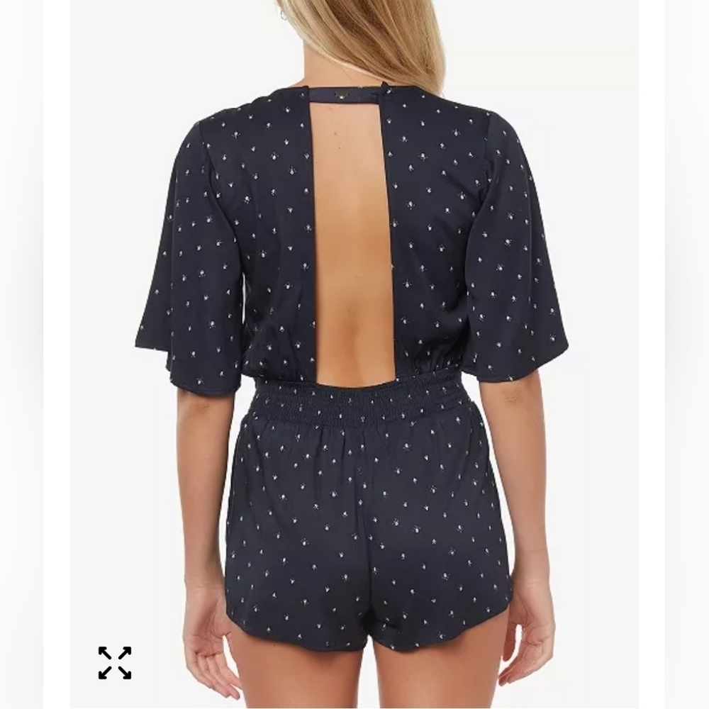 O'NEILL Gabriella Open Back Flutter Sleeve Romper Navy White Geo Print Viscose M - Picture 2 of 16
